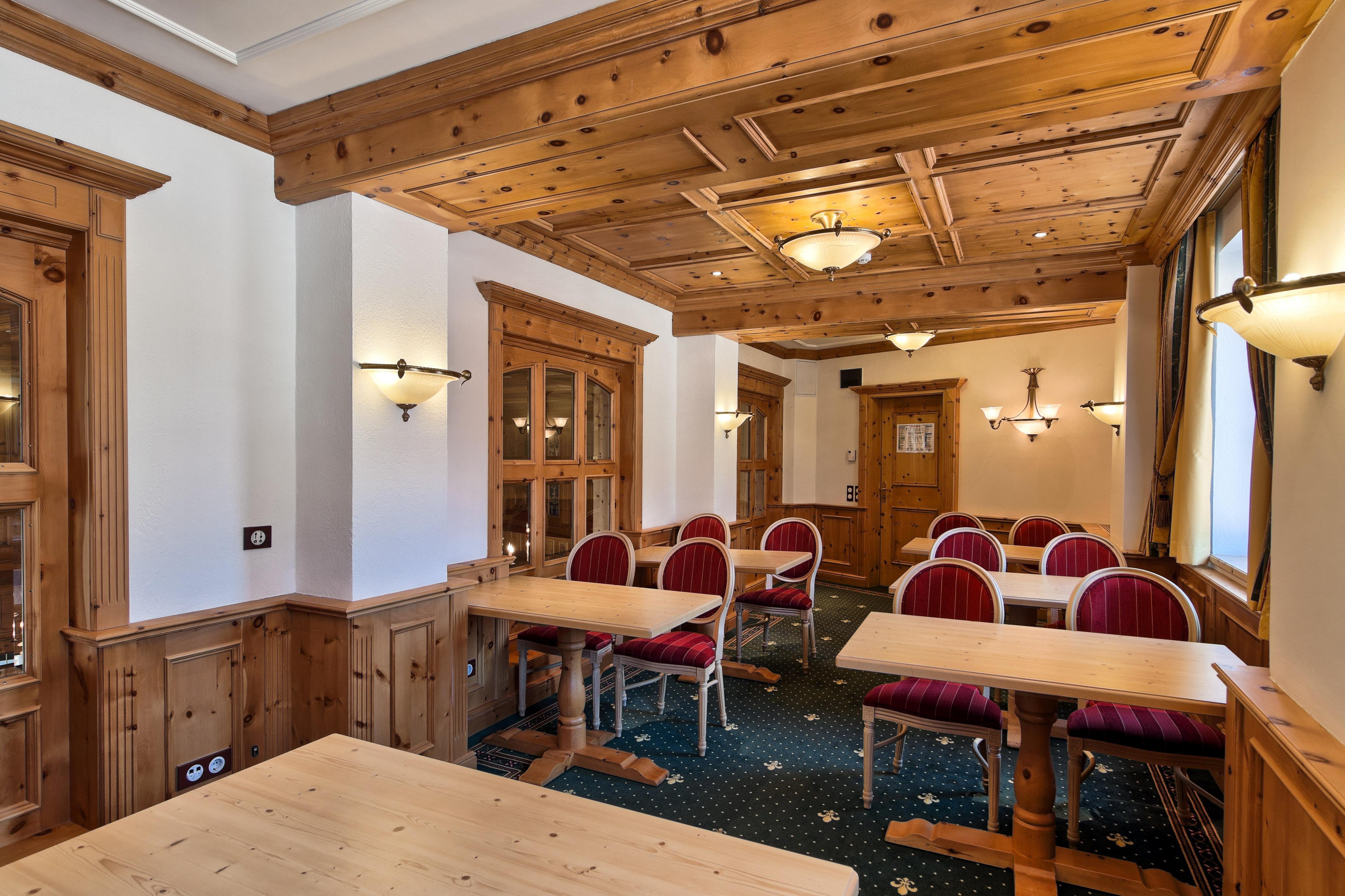 Mercure Sighisoara Binderbubi Hotel & Spa Экстерьер фото
