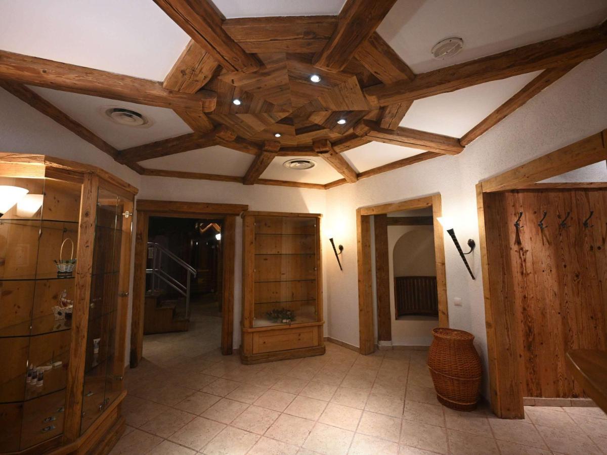 Mercure Sighisoara Binderbubi Hotel & Spa Экстерьер фото