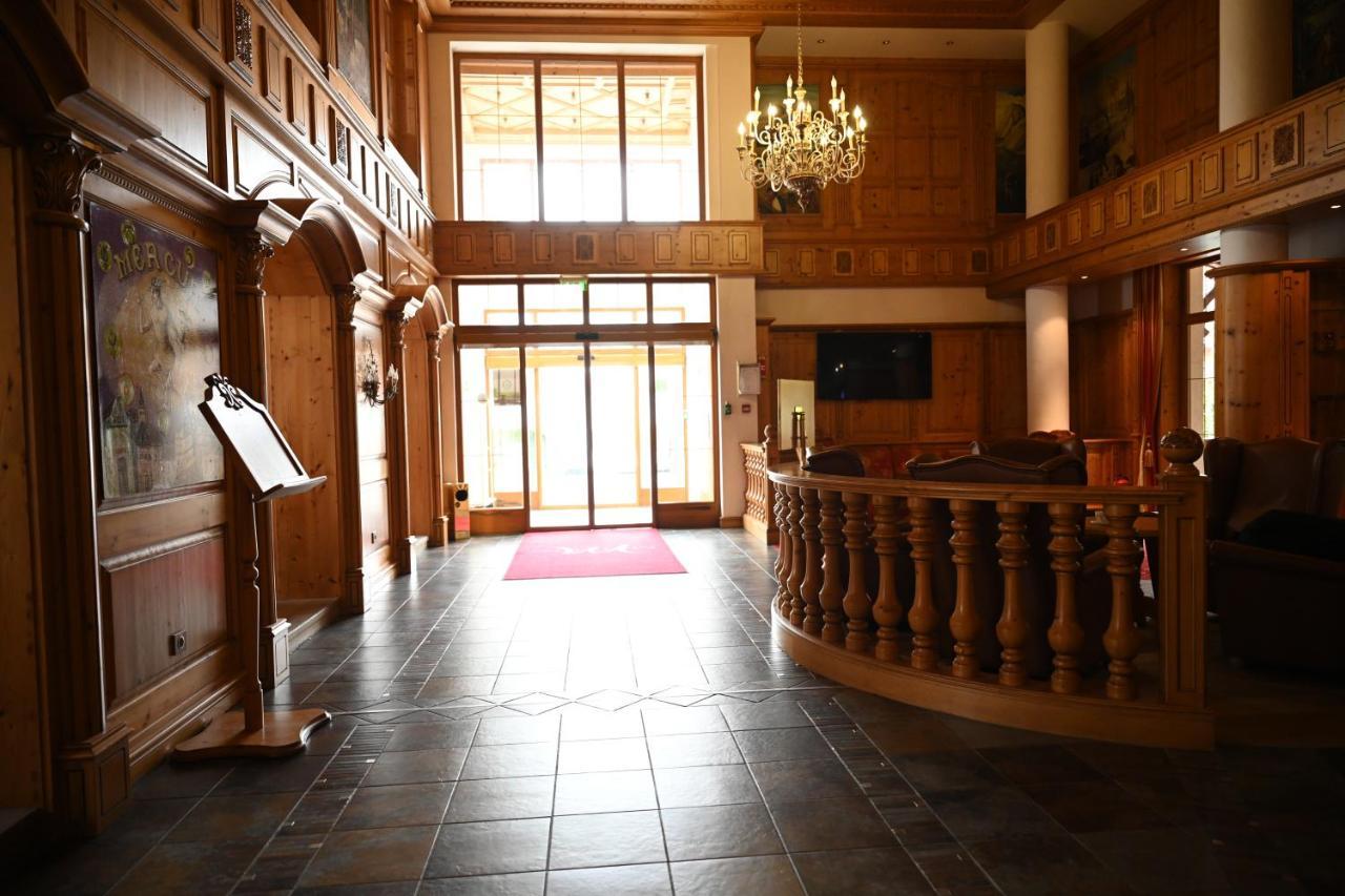 Mercure Sighisoara Binderbubi Hotel & Spa Экстерьер фото